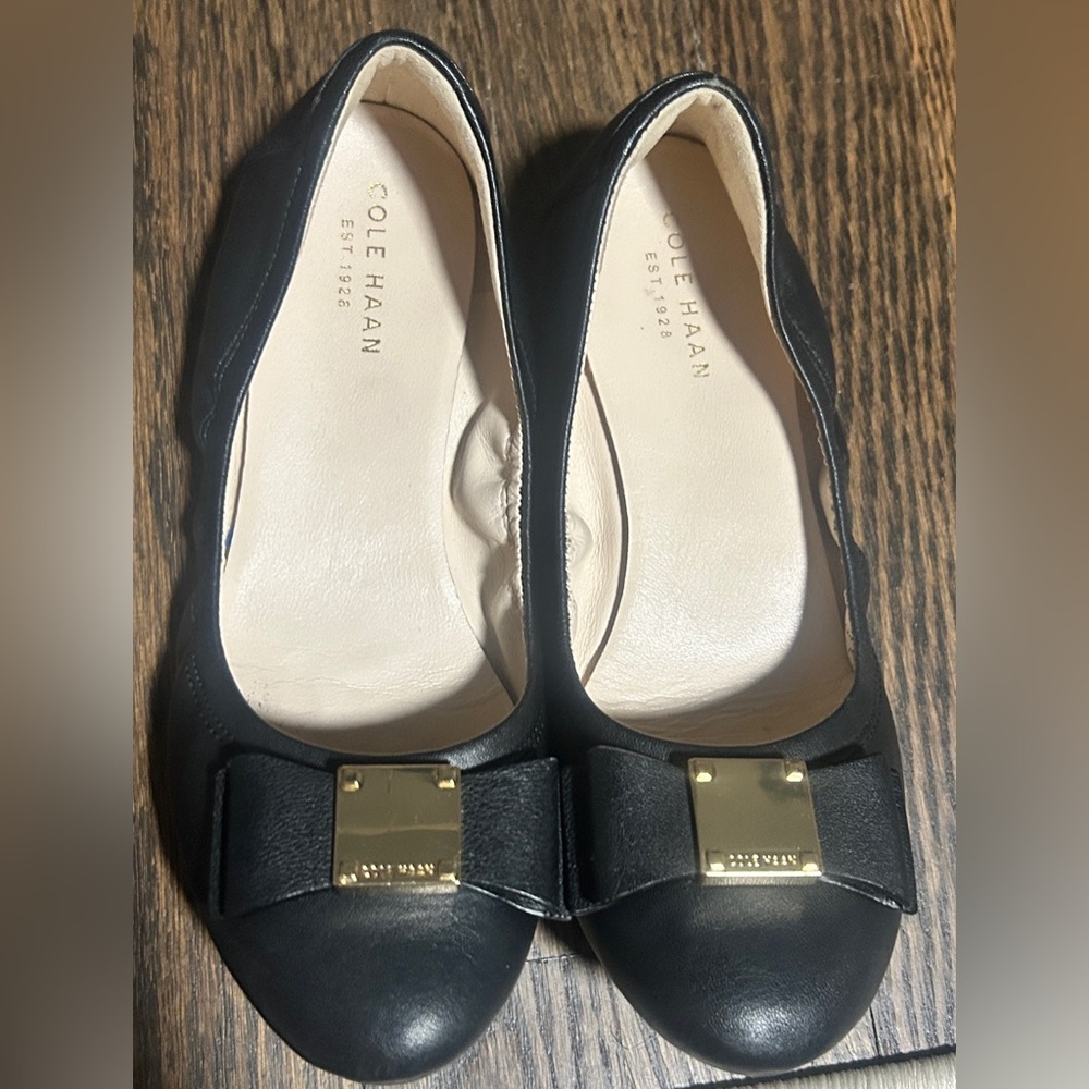 Cole Haan Tali Bow Ballet Flats – Size 5B
